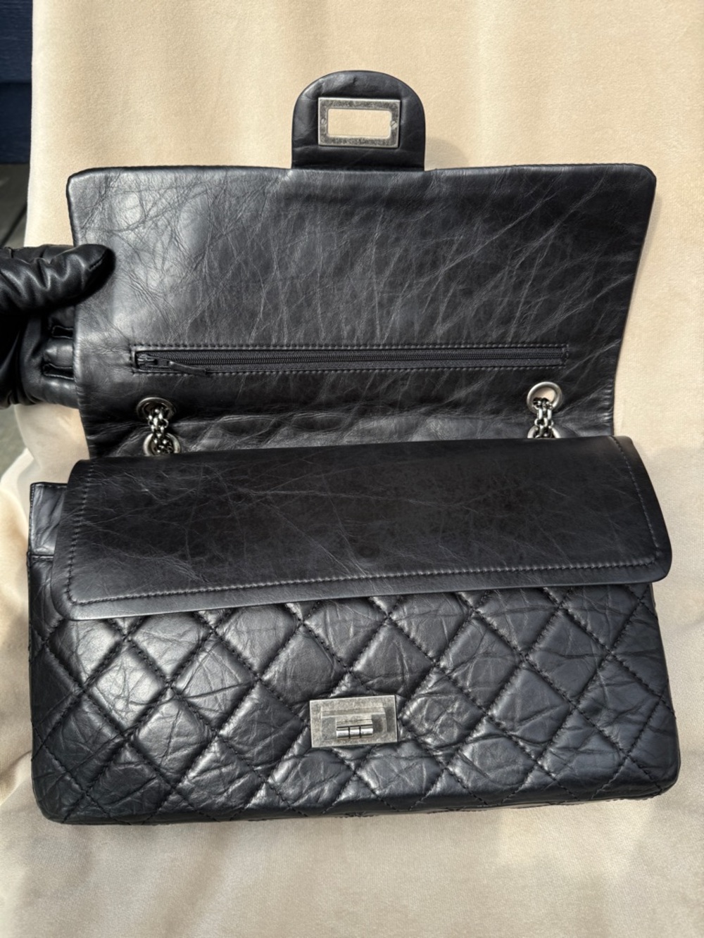 CHANEL Reissue 227 Maxi Double Flap Black Calfskin Silver HW 2008 Vintage 2.55 - Picture 5 of 14